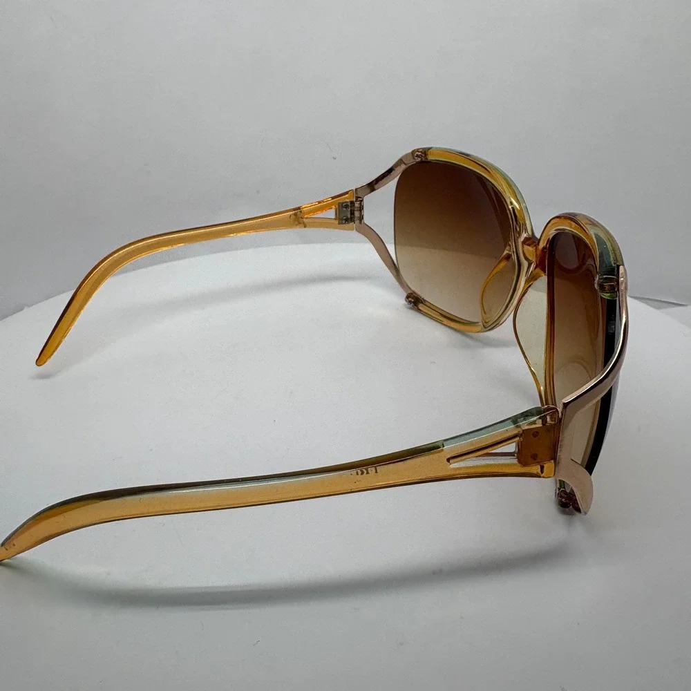 Franco Sarto Oversized Sunglasses Brown Gradient Lenses Stylish‎ Fashion
